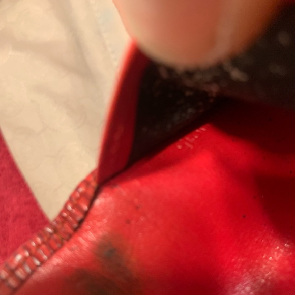 Louis VuittonRed Epi Leather 4 Key Holder CASE - Picture 11 of 12